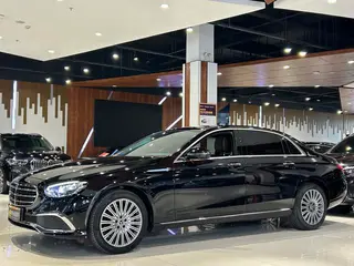 Mercedes-Benz E-Class 2023 E 300 L Fashionable Passenger car exterior photo 1