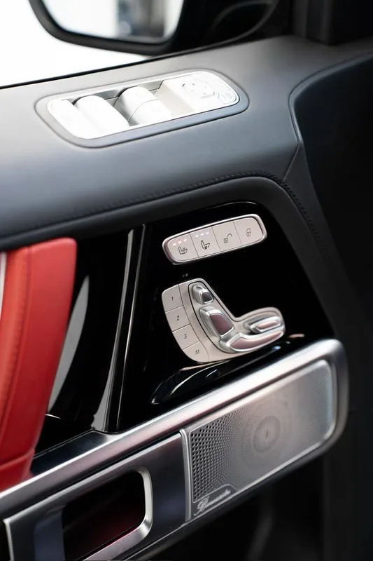Mercedes-Benz G-Class 2022 G 500 interior photo 13 Mercedes-Benz G-Class 2022 G 500 interior photo 13