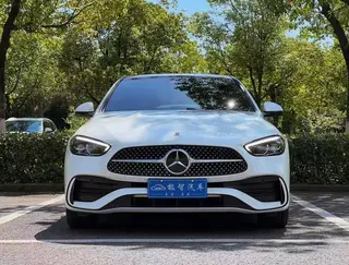 Mercedes-Benz C-Class 2025 Restyling C 260 L Sports version exterior photo 2 Mercedes-Benz C-Class 2025 Restyling C 260 L Sports version exterior photo 2