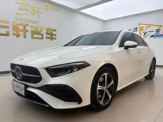 Mercedes-Benz A-Class 2023 A 200 L Sport Sedan Fashion Edition exterior photo 1