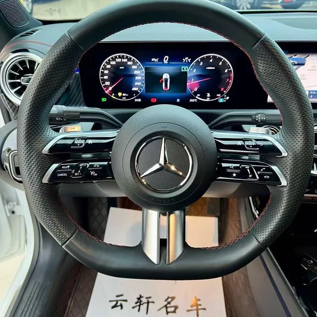Mercedes-Benz A-Class 2023 A 200 L Sport Sedan Fashion Edition exterior photo 4