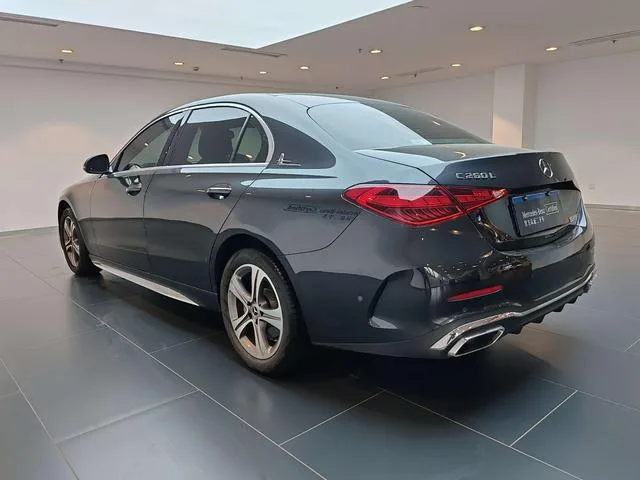 Mercedes-Benz C-Class 2022 C 200 L Sports version exterior photo 5 Mercedes-Benz C-Class 2022 C 200 L Sports version exterior photo 5