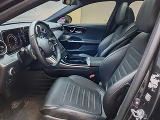 Mercedes-Benz C-Class 2022 C 200 L Sports version interior photo 19 Mercedes-Benz C-Class 2022 C 200 L Sports version interior photo 19