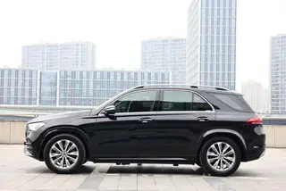 Mercedes-Benz GLE (Imported) 2023 GLE 350 4MATIC Estilo de moda exterior foto 8 Mercedes-Benz GLE (Imported) 2023 GLE 350 4MATIC Estilo de moda exterior foto 8