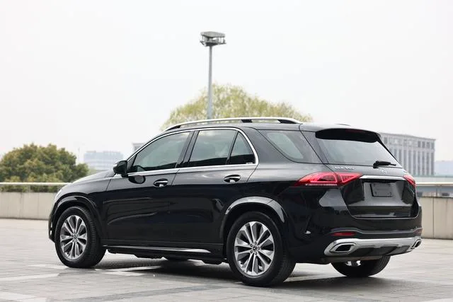 Mercedes-Benz GLE (Imported) 2023 GLE 350 4MATIC Estilo de moda exterior foto 9 Mercedes-Benz GLE (Imported) 2023 GLE 350 4MATIC Estilo de moda exterior foto 9