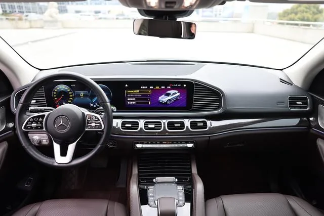 Mercedes-Benz GLE (Imported) 2023 GLE 350 4MATIC Estilo de moda interior foto 18 Mercedes-Benz GLE (Imported) 2023 GLE 350 4MATIC Estilo de moda interior foto 18