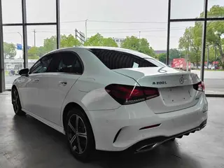 Mercedes-Benz A-Class 2022 Reforma A 200 L Edición de moda de coche deportivo exterior foto 6 Mercedes-Benz A-Class 2022 Reforma A 200 L Edición de moda de coche deportivo exterior foto 6