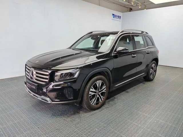 Mercedes-Benz GLB 2024 Restyling GLB 220 Dynamic exterior photo 1 Mercedes-Benz GLB 2024 Restyling GLB 220 Dynamic exterior photo 1