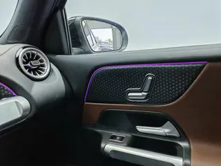 Mercedes-Benz GLB 2024 Restyling GLB 220 Dynamic interior photo 17 Mercedes-Benz GLB 2024 Restyling GLB 220 Dynamic interior photo 17