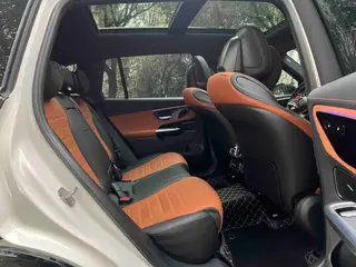 Mercedes-Benz GLC 2023 GLC 260 L 4MATIC Dinámico 5 Asiento interior foto 13 Mercedes-Benz GLC 2023 GLC 260 L 4MATIC Dinámico 5 Asiento interior foto 13