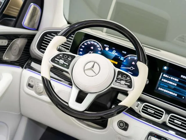 Mercedes-Benz Maybach GLS 2022 GLS 600 4MATIC Lishang Edition interior photo 17 Mercedes-Benz Maybach GLS 2022 GLS 600 4MATIC Lishang Edition interior photo 17