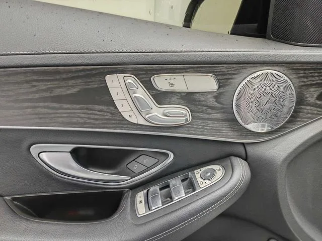 Mercedes-Benz C-Class 2021 C 260 L Edición tibetana de Sports Star Yaozhen interior foto 18