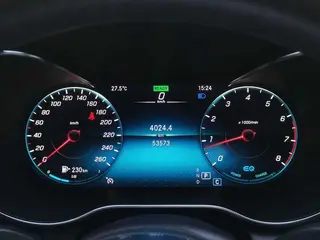 Mercedes-Benz C-Class 2021 C 260 L Sports version interior photo 12 Mercedes-Benz C-Class 2021 C 260 L Sports version interior photo 12