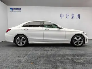 Mercedes-Benz C-Class 2021 C 260 L Sports version exterior photo 7