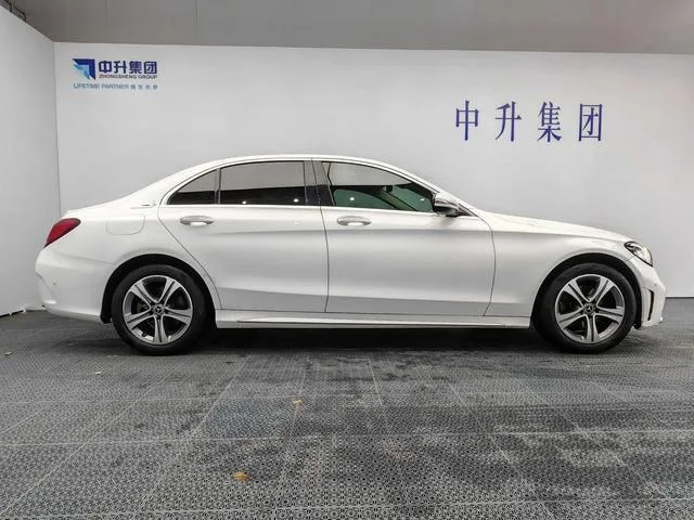 Mercedes-Benz C-Class 2021 C 260 L Sports version exterior photo 7