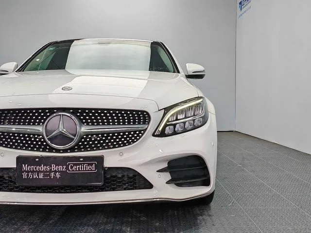 Mercedes-Benz C-Class 2021 C 260 L Sports version interior photo 18