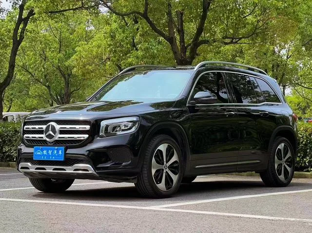Mercedes-Benz GLB 2020 GLB 200 Fashionable exterior photo 1 Mercedes-Benz GLB 2020 GLB 200 Fashionable exterior photo 1