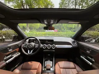 Mercedes-Benz GLB 2020 GLB 200 Fashionable interior photo 13 Mercedes-Benz GLB 2020 GLB 200 Fashionable interior photo 13