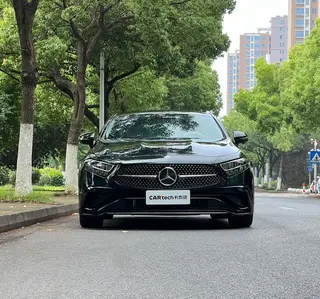 Mercedes-Benz CLS 2023 CLS 300 Luxury type exterior photo 2 Mercedes-Benz CLS 2023 CLS 300 Luxury type exterior photo 2