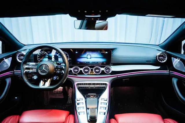 Mercedes-Benz AMG GT 2022 AMG GT 50 4MATIC Coche deportivo de cuatro puertas exterior foto 3