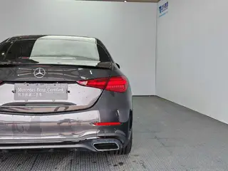 Mercedes-Benz C-Class 2023 C 260 L Edición deportiva Haoye interior foto 19 Mercedes-Benz C-Class 2023 C 260 L Edición deportiva Haoye interior foto 19