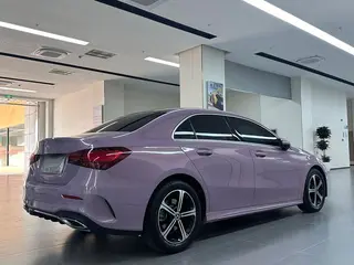 Mercedes-Benz A-Class 2023 A 200 L Edición de moda de coche deportivo exterior foto 5
