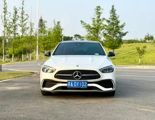 Mercedes-Benz C-Class 2024 C 260 L Edición deportiva Haoye exterior foto 2 Mercedes-Benz C-Class 2024 C 260 L Edición deportiva Haoye exterior foto 2