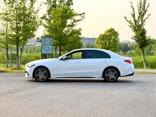 Mercedes-Benz C-Class 2024 C 260 L Edición deportiva Haoye exterior foto 3 Mercedes-Benz C-Class 2024 C 260 L Edición deportiva Haoye exterior foto 3