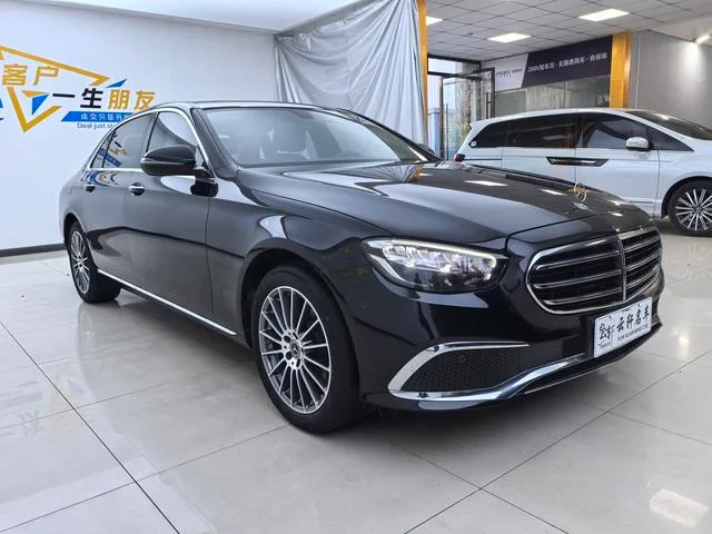 Mercedes-Benz E-Class 2021 E 260 L Passenger car exterior photo 3