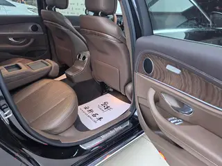Mercedes-Benz E-Class 2021 E 260 L Passenger car interior photo 9