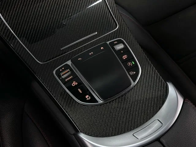 Mercedes-Benz Mercedes-AMG GLC Coupe 2020 AMG GLC 43 4MATIC coupe SUV interior photo 14 Mercedes-Benz Mercedes-AMG GLC Coupe 2020 AMG GLC 43 4MATIC coupe SUV interior photo 14