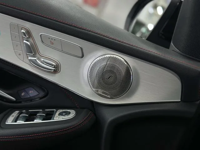 Mercedes-Benz Mercedes-AMG GLC Coupe 2020 AMG GLC 43 4MATIC coupe SUV interior photo 15 Mercedes-Benz Mercedes-AMG GLC Coupe 2020 AMG GLC 43 4MATIC coupe SUV interior photo 15