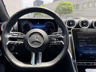Mercedes-Benz CLE 2024 CLE 300 4MATIC Coupé cabriolet extérieur photo 8 Mercedes-Benz CLE 2024 CLE 300 4MATIC Coupé cabriolet extérieur photo 8