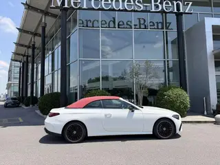 Mercedes-Benz CLE 2024 CLE 300 4MATIC Coupé cabriolet intérieur photo 19 Mercedes-Benz CLE 2024 CLE 300 4MATIC Coupé cabriolet intérieur photo 19