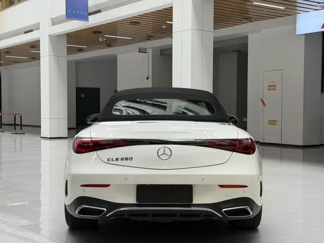 Mercedes-Benz CLE 2025 CLE 260 Convertible Coupe exterior photo 5 Mercedes-Benz CLE 2025 CLE 260 Convertible Coupe exterior photo 5