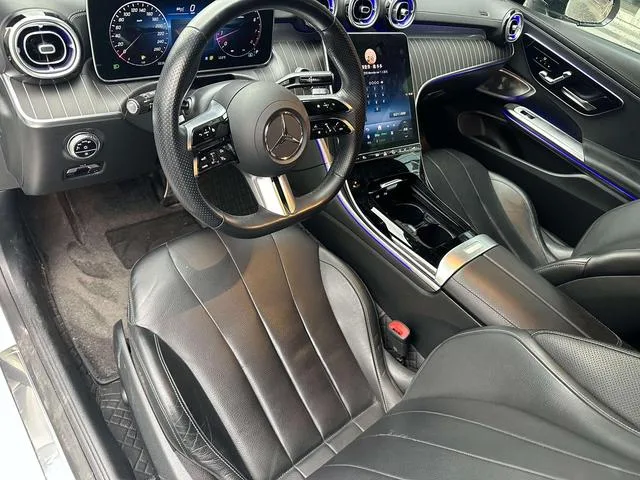 Mercedes-Benz CLE 2024 CLE 300 4MATIC Coupé dynamique intérieur photo 13 Mercedes-Benz CLE 2024 CLE 300 4MATIC Coupé dynamique intérieur photo 13
