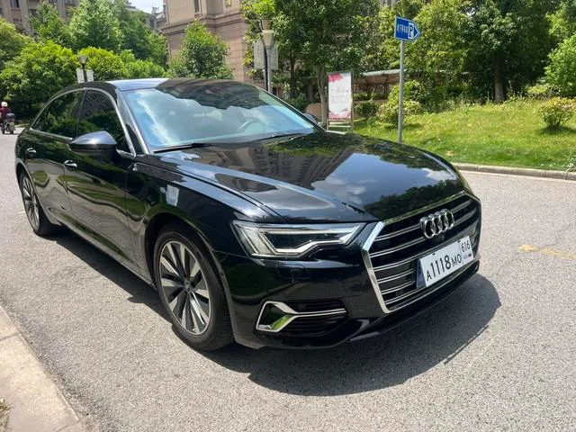 Audi A6L 2023 Reforma 45 TFSI Elegante y elegante exterior foto 5 Audi A6L 2023 Reforma 45 TFSI Elegante y elegante exterior foto 5