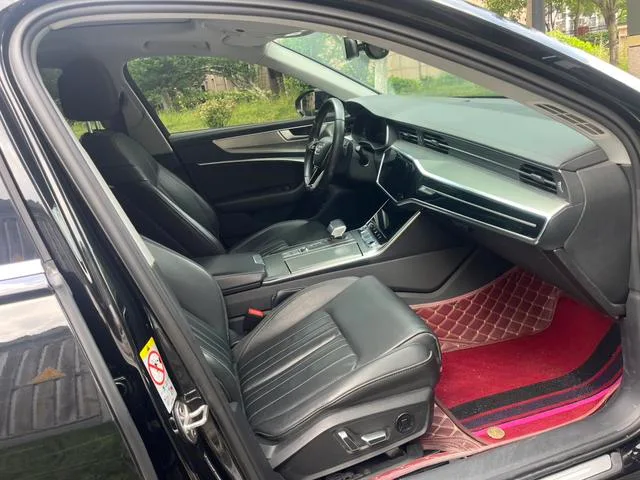 Audi A6L 2023 Reforma 45 TFSI Elegante y elegante interior foto 14 Audi A6L 2023 Reforma 45 TFSI Elegante y elegante interior foto 14