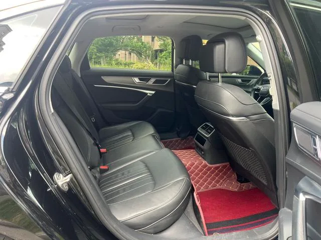 Audi A6L 2023 Reforma 45 TFSI Elegante y elegante interior foto 15 Audi A6L 2023 Reforma 45 TFSI Elegante y elegante interior foto 15