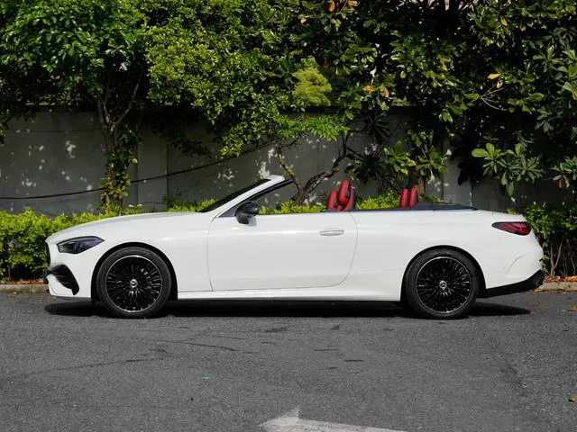 Mercedes-Benz CLE 2024 CLE 300 4MATIC Convertible Coupe exterior photo 4 Mercedes-Benz CLE 2024 CLE 300 4MATIC Convertible Coupe exterior photo 4
