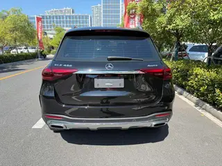 Mercedes-Benz GLE (Imported) 2024 Restyling GLE 350 4MATIC Fashionable interior photo 14 Mercedes-Benz GLE (Imported) 2024 Restyling GLE 350 4MATIC Fashionable interior photo 14