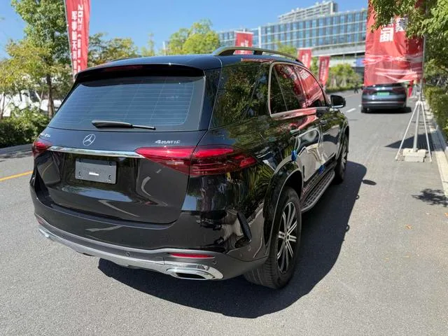 Mercedes-Benz GLE (Imported) 2024 Restyling GLE 350 4MATIC Fashionable interior photo 15 Mercedes-Benz GLE (Imported) 2024 Restyling GLE 350 4MATIC Fashionable interior photo 15