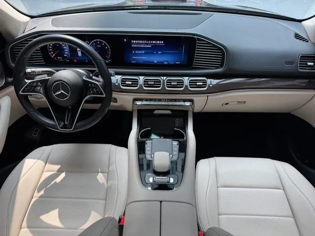 Mercedes-Benz GLE (Imported) 2024 Restyling GLE 350 4MATIC Fashionable interior photo 13 Mercedes-Benz GLE (Imported) 2024 Restyling GLE 350 4MATIC Fashionable interior photo 13