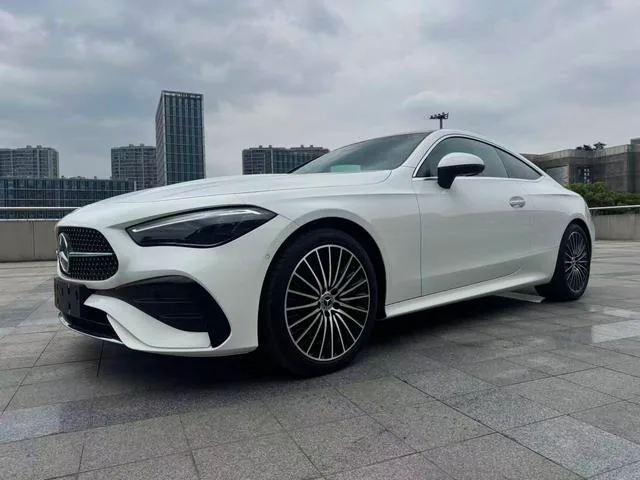 Mercedes-Benz CLE 2024 CLE 300 4MATIC Dynamic coupe exterior photo 1 Mercedes-Benz CLE 2024 CLE 300 4MATIC Dynamic coupe exterior photo 1