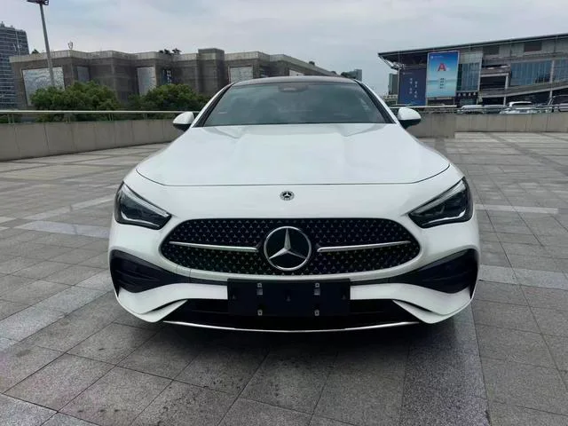 Mercedes-Benz CLE 2024 CLE 300 4MATIC Dynamic coupe exterior photo 2 Mercedes-Benz CLE 2024 CLE 300 4MATIC Dynamic coupe exterior photo 2