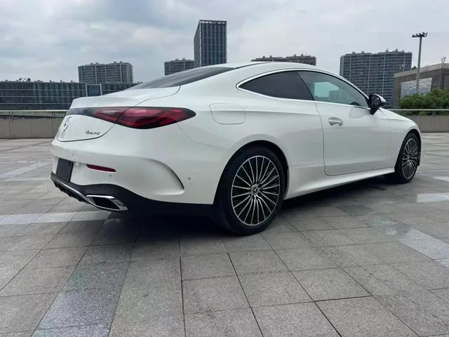 Mercedes-Benz CLE 2024 CLE 300 4MATIC Dynamic coupe exterior photo 7 Mercedes-Benz CLE 2024 CLE 300 4MATIC Dynamic coupe exterior photo 7