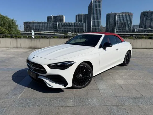 Mercedes-Benz CLE 2025 CLE 300 4MATIC Convertible Coupe exterior photo 1 Mercedes-Benz CLE 2025 CLE 300 4MATIC Convertible Coupe exterior photo 1