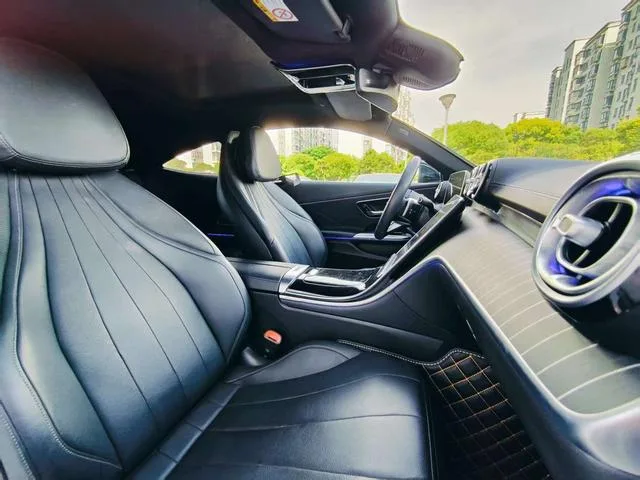 Mercedes-Benz CLE 2024 CLE 300 4MATIC Luxury coupe interior photo 17 Mercedes-Benz CLE 2024 CLE 300 4MATIC Luxury coupe interior photo 17