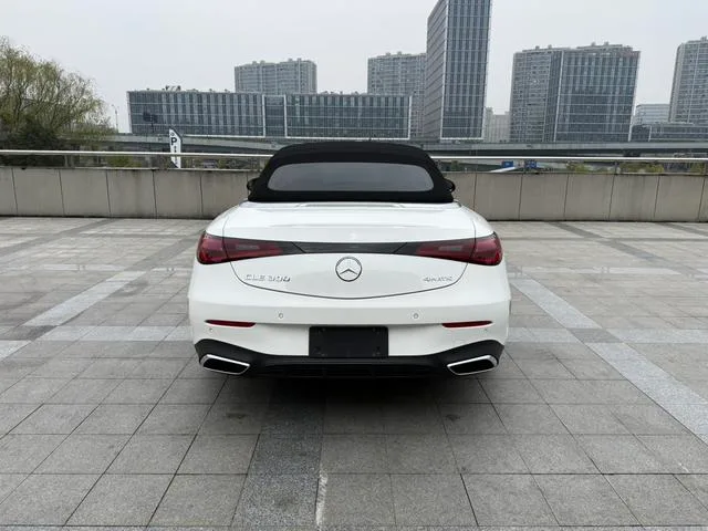 Mercedes-Benz CLE 2024 CLE 300 4MATIC Convertible Coupe interior photo 19 Mercedes-Benz CLE 2024 CLE 300 4MATIC Convertible Coupe interior photo 19