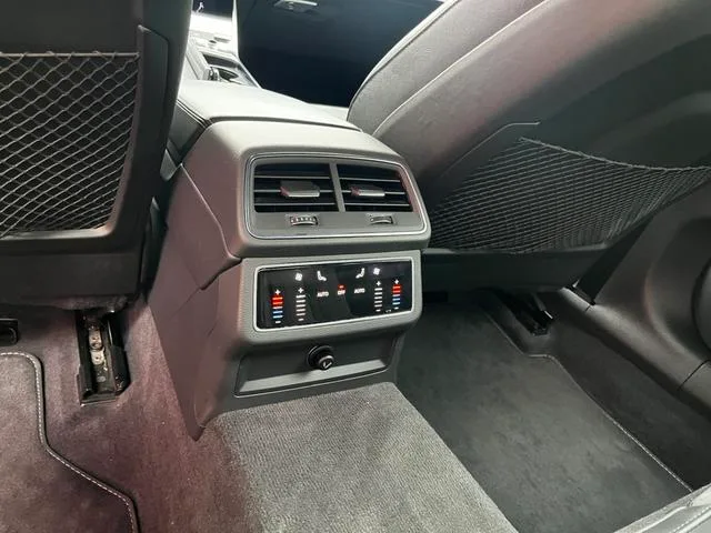 Audi A6L 2022 45 TFSI quattro Choose dynamic type exterior photo 9 Audi A6L 2022 45 TFSI quattro Choose dynamic type exterior photo 9